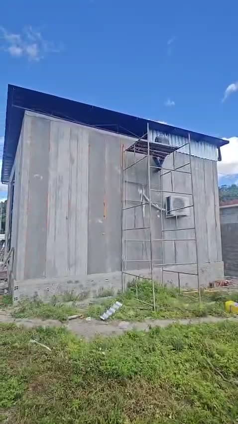 Prédio comercial de dois pavimentos construído com o sistema AFDC, concluído